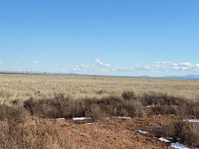 Estancia 10 Acres For Sale with Beautiful Mountain Views - image 3