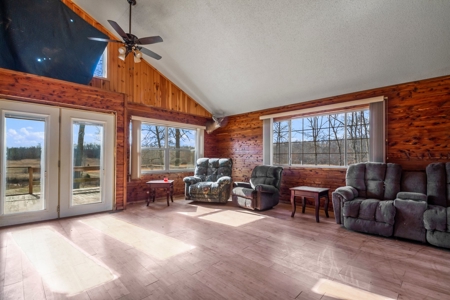 Home And Live Water Bordering National Forest Doniphan, Mo - image 12