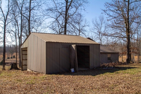 Home And Live Water Bordering National Forest Doniphan, Mo - image 29
