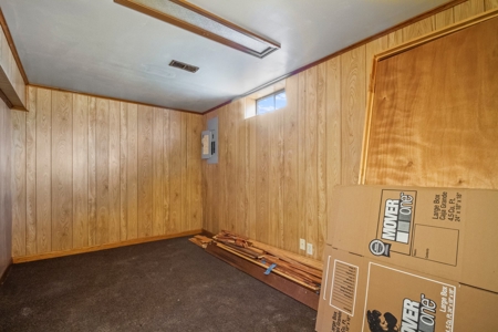 Home And Live Water Bordering National Forest Doniphan, Mo - image 24