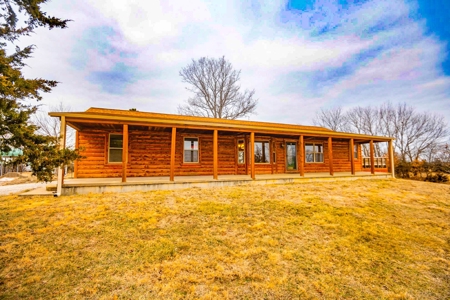 Home With Hunting Land For Sale La Cygne, KS - image 30