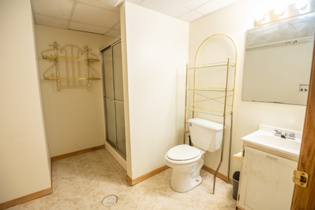 Home With Hunting Land For Sale La Cygne, KS - image 16