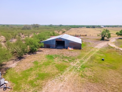 All Around Ranch Property in Bee County, Texas - image 9