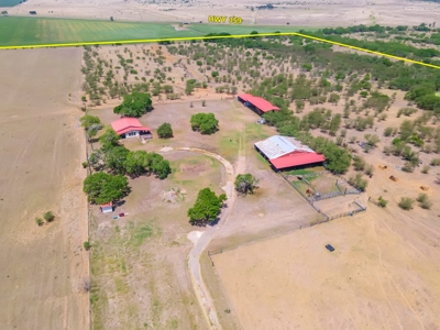 All Around Ranch Property in Bee County, Texas - image 6