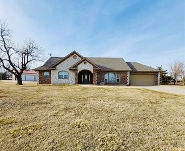 Home / Cannabis Grow For Sale - image 1