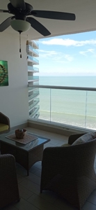Oceanfront Condo for sale in PH Bahia Resort - image 4