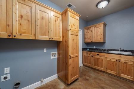 Equestrian Ranch with Country Home for Sale in Yolo County - image 26