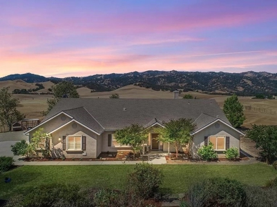 Equestrian Ranch with Country Home for Sale in Yolo County - image 5