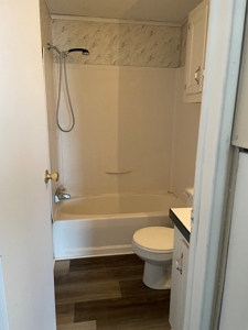 Mobile Home For Sale - image 13