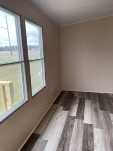 Mobile Home For Sale - image 7