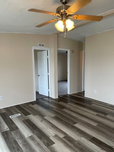 Mobile Home For Sale - image 6