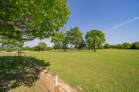 36+ Acres Country Home 39X40 Shop Yantis, Texas Wood County - image 38