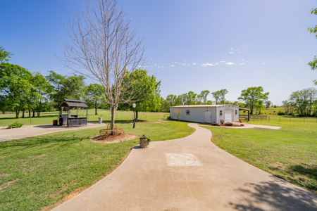 36+ Acres Country Home 39X40 Shop Yantis, Texas Wood County - image 28