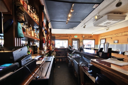 Investment Opportunity Restaurant and Bar in Western Colo - image 7
