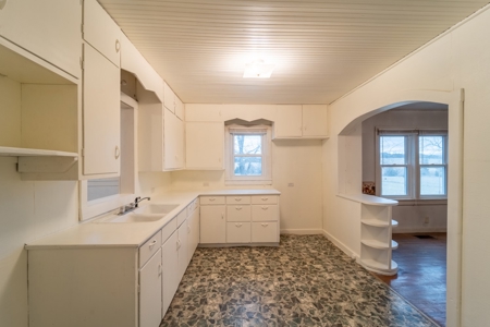 Farm for Sale in the Ozarks - image 39