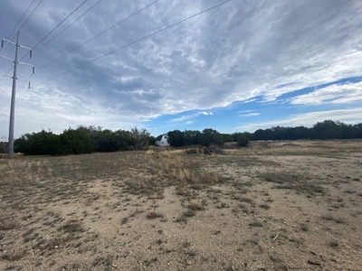 Country Living - Small Town Texas - Gated Community - image 5