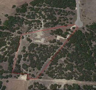 Country Living - Small Town Texas - Gated Community - image 10