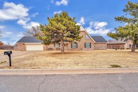 Home For Sale In Sayre, Oklahoma - image 43