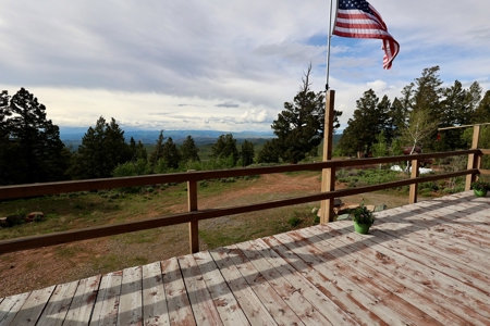 Colorado Mountain Off-Grid Cabin Bordering Public Land - image 16