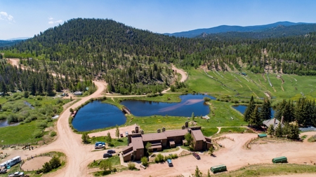 Colorado Mountain Resort - image 38