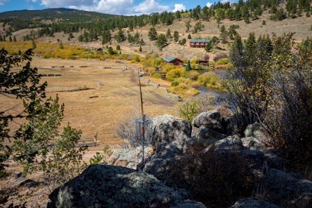 Colorado Mountain Resort - image 5