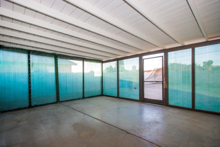 Updated 3 Bedroom, 2 Bathroom House in Phoenix, AZ For Sale! - image 23