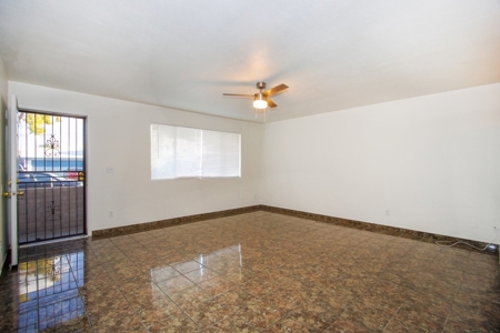 Updated 3 Bedroom, 2 Bathroom House in Phoenix, AZ For Sale! - image 9
