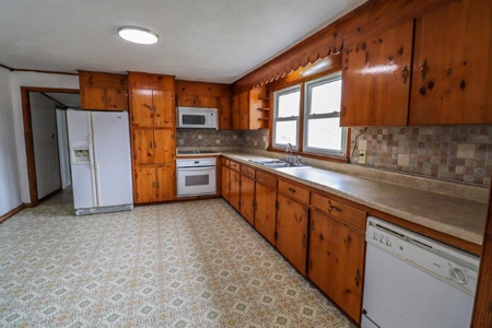 Mini Farm for Sale in Blue Ridge VA! - image 14