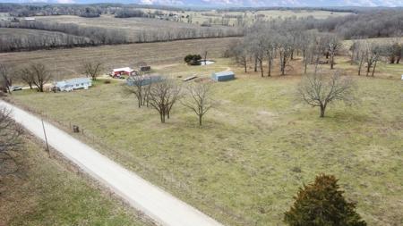 Missouri Ozarks Hobby Farm With Nice Ranch-Style Home - image 25