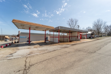 COMMERCIAL Carwash/AirBnB Property in Mammoth Spring AR! - image 11
