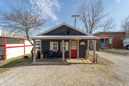 COMMERCIAL Carwash/AirBnB Property in Mammoth Spring AR! - image 3