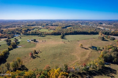 Land and farm for sale 629 Westgate Rd, Cookeville TN - image 6