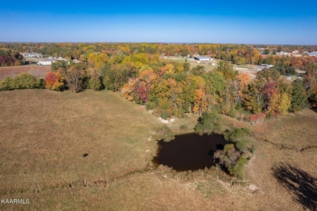 Land and farm for sale 629 Westgate Rd, Cookeville TN - image 3