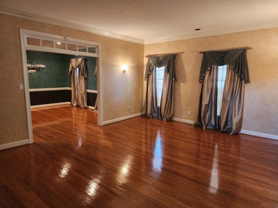 NC Homes w/ Pool/ Homes for sale near Oakwoods Country Club - image 23