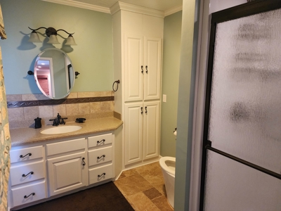 NC Homes w/ Pool/ Homes for sale near Oakwoods Country Club - image 13