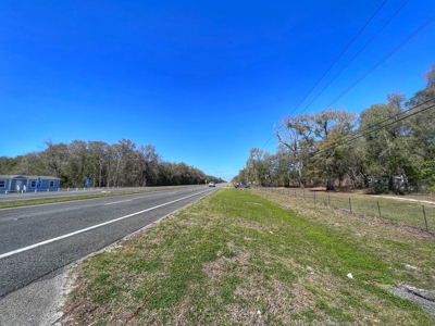Commercial Property For Sale In Chiefland Florida! - image 9