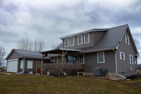 Cozy, Uniquely Renovated Country Home Northeast MO with Pond - image 6