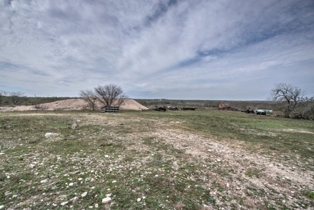 200 High Fenced Acres in Jim Wells County TX - image 10