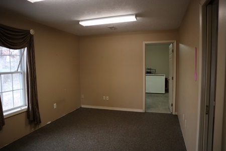 Commercial Building And Lot With Us Hwy. Frontage For Sale - image 9