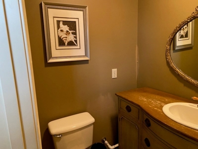 Commercial Building And Lot With Us Hwy. Frontage For Sale - image 14