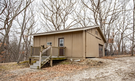 Premium Lake Front World Class Hunting Farm - image 49