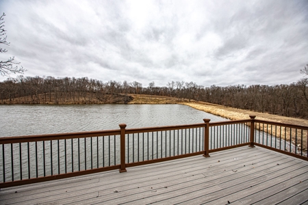 Premium Lake Front World Class Hunting Farm - image 41