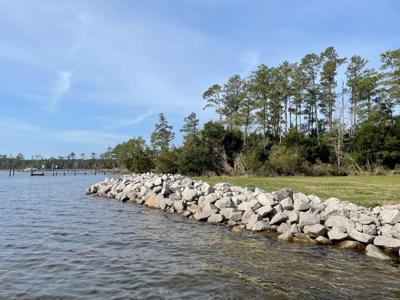 Waterfront Lot for Sale in Beaufort NC - image 1