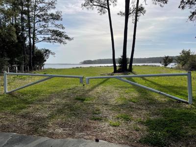 Waterfront Lot for Sale in Beaufort NC - image 2