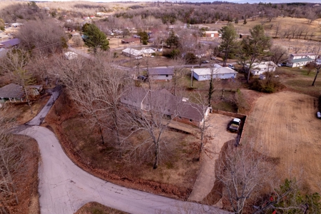 Ozarks In Town Home For Sale Salem Arkansas - image 21