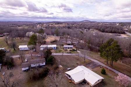 Ozarks In Town Home For Sale Salem Arkansas - image 24