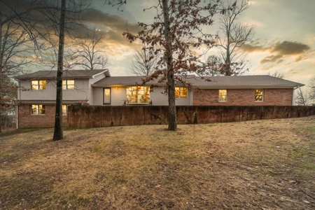 Ozarks In Town Home For Sale Salem Arkansas - image 26