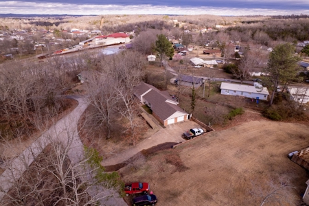 Ozarks In Town Home For Sale Salem Arkansas - image 20