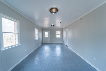 Ozarks In Town Home For Sale Salem Arkansas - image 18