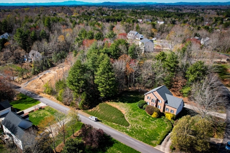 Huge Lot For Sale with No HOA on Lake Hickory NC - image 4